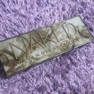 Naked Urban Decay Smoky Palette